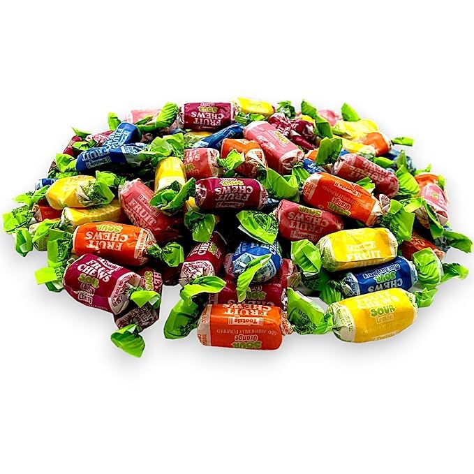 KLUB BULK Sour Fruit Chews front pack shows assorted flavors for easy snacking.