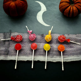 KLUB BULK Str Burst Lollipops Strawberry inside ideal for kids' treat time.