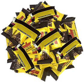 KLUB BULK Mr Good Fun Size milk chocolate with peanuts bar front view, ideal party snack