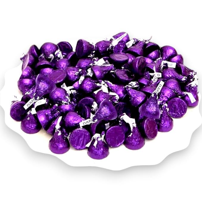 KLUB BULK Special Dark Chocolate Kiss in purple foil wrap, ideal for gifting and parties.