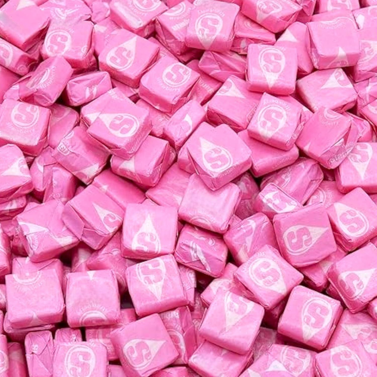 KLUB BULK Starburst Pink Strawberry Chewy Candy bag with individually wrapped pieces for freshness.