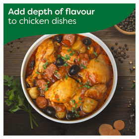 Knorr Stock Gel Pot acts as base for soups and sauces.