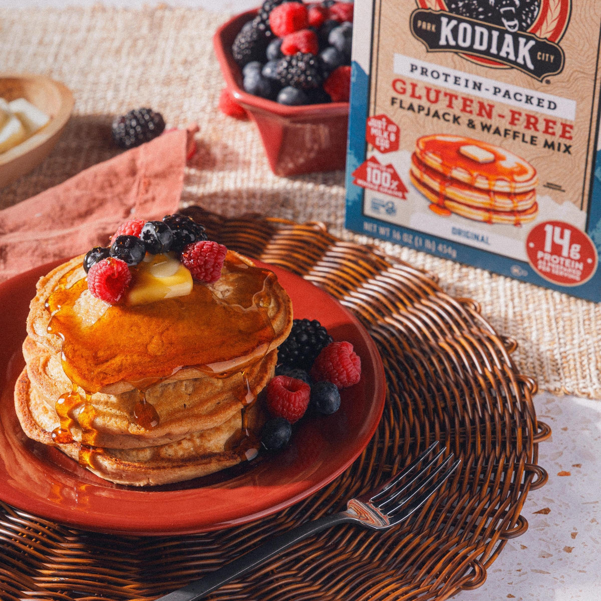 Close-up of Kodiak Cakes Frontier Oat ingredients, highlighting 100% whole grain oats