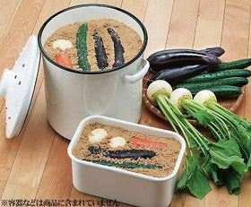 Kohsei roasted rice bran ingredients help replenish nukadoko for ongoing fermentation