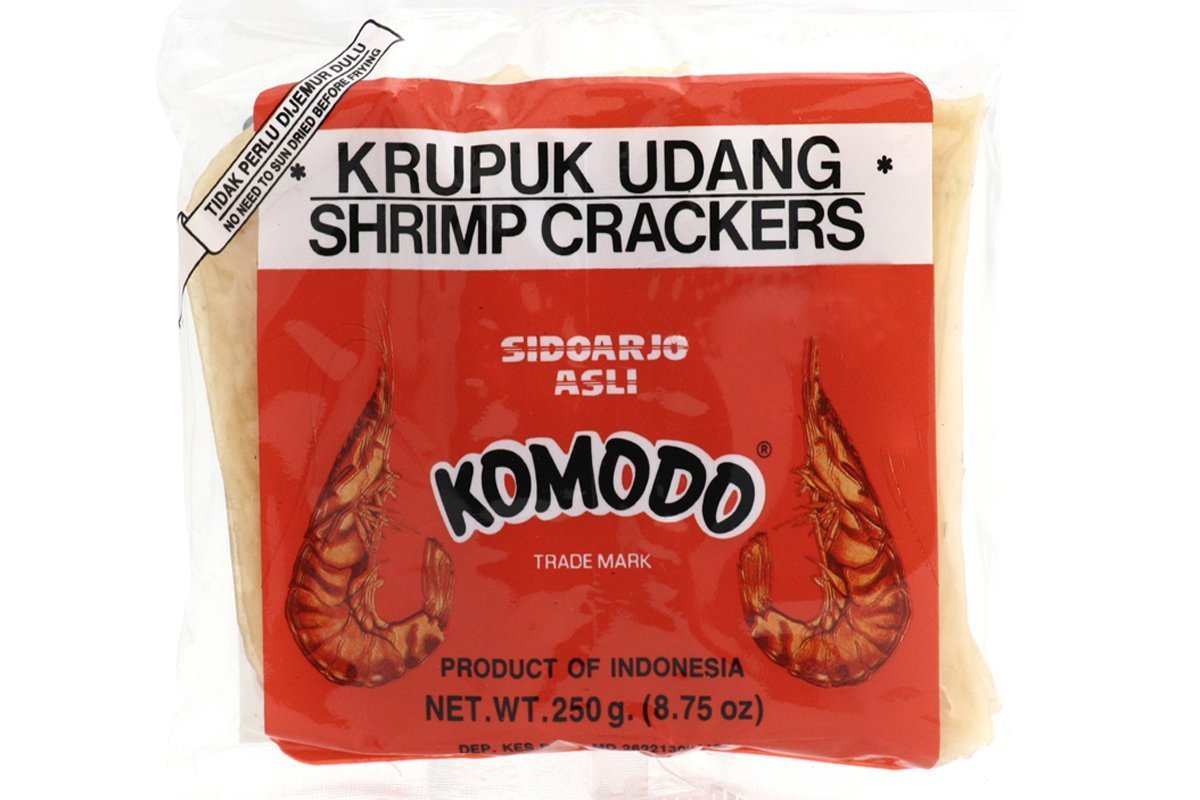 Komodo Krupuk Udang large disks not fried yet, ideal for home frying to puff.