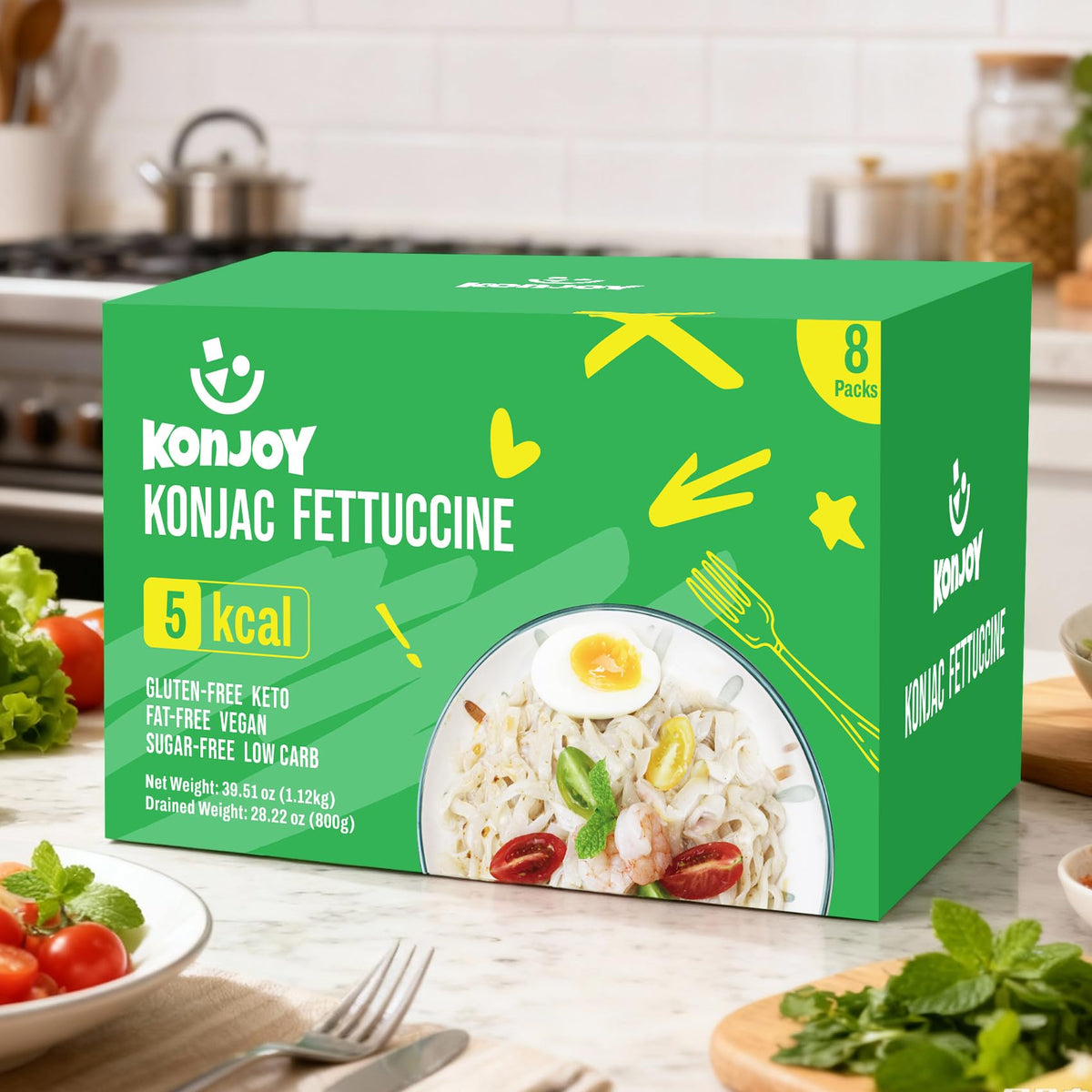 KONJOY Konjac Noodles Shirataki Fettuccine bowl with colorful vegetables.