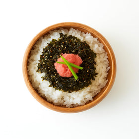 KorGourmetta Gim seaweed flakes topping bibimbap for texture and depth.