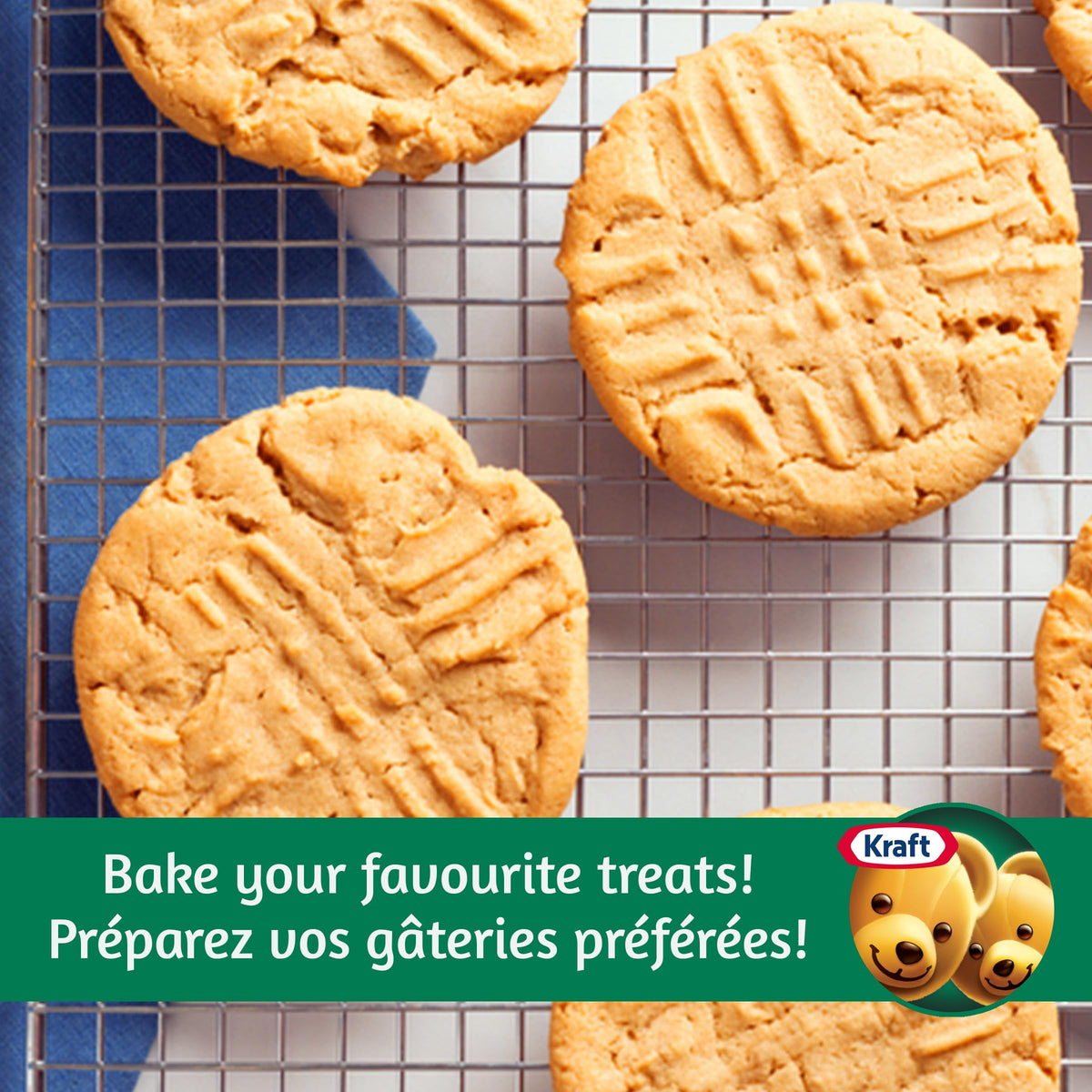 Kraft Peanut Butter Smooth 2 kg jar ingredients close-up highlighting dry-roasted peanuts.
