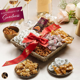 Kremery caramel popcorn, irresistible crunch with sweet-salty notes.