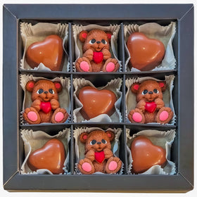 Ksana Choco Handmade ready gift box, practical for anniversaries and birthdays.
