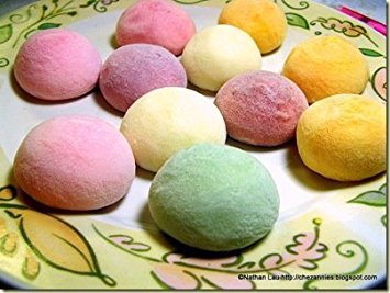 Kyoshin bean jam rice cake mochi sampler offers varied flavors for sharing.