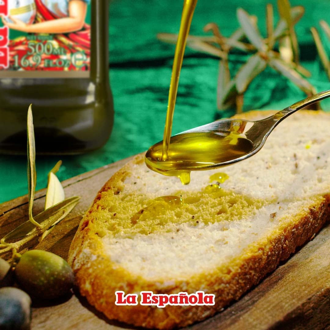 La Española EVOO from Spain with kosher certification, trusted for everyday cooking.