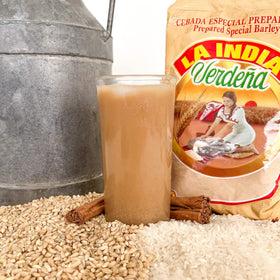 La India Verdena barley cinnamon vanilla blend highlights warm aroma for porridge or desserts.