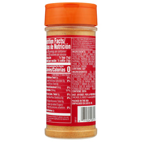 La Preferida Sazón closeup of paprika and garlic in blend for rich meals.