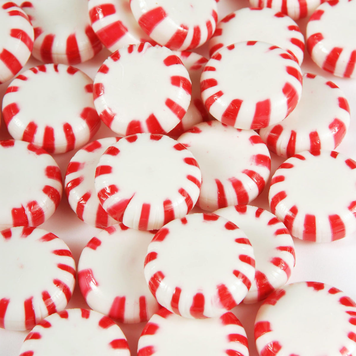 LAETAFOOD Sugar-Free Peppermint Starlight Mints in bag deliver crisp mint flavor for guilt-free snacking