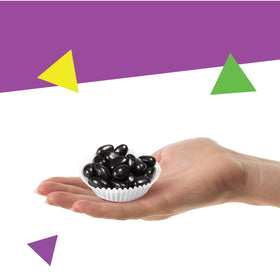 LAETAFOOD Licorice beans as wedding accents and favors