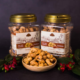 LAFOOCO Roasted lightly salted cashews showing light seasoning.