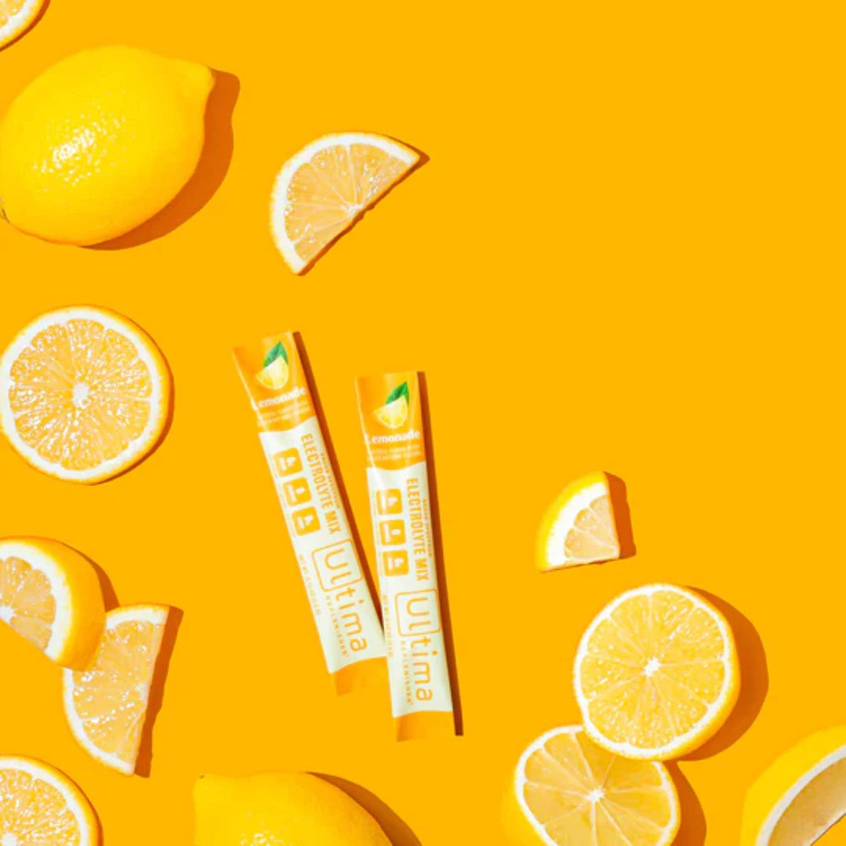 LAIBY Ulltima Lemonade Stickpacks dissolving in water quick flavor release.