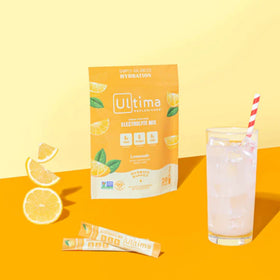 LAIBY Ulltima Lemonade Stickpacks in bag ready for grab-and-go refreshment.