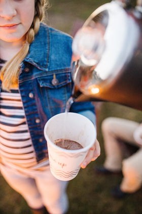 Close-up of Land O Lakes mint cocoa label emphasizes gluten-free and kosher options.