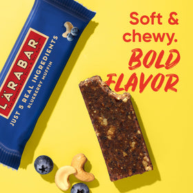 LÄRABAR Blueberry Muffin bar in pocket-ready packaging for grab-and-go.