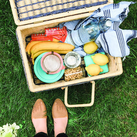 LÄRABAR Cashew Cookie bar in a lunchbox for on-the-go snacking.