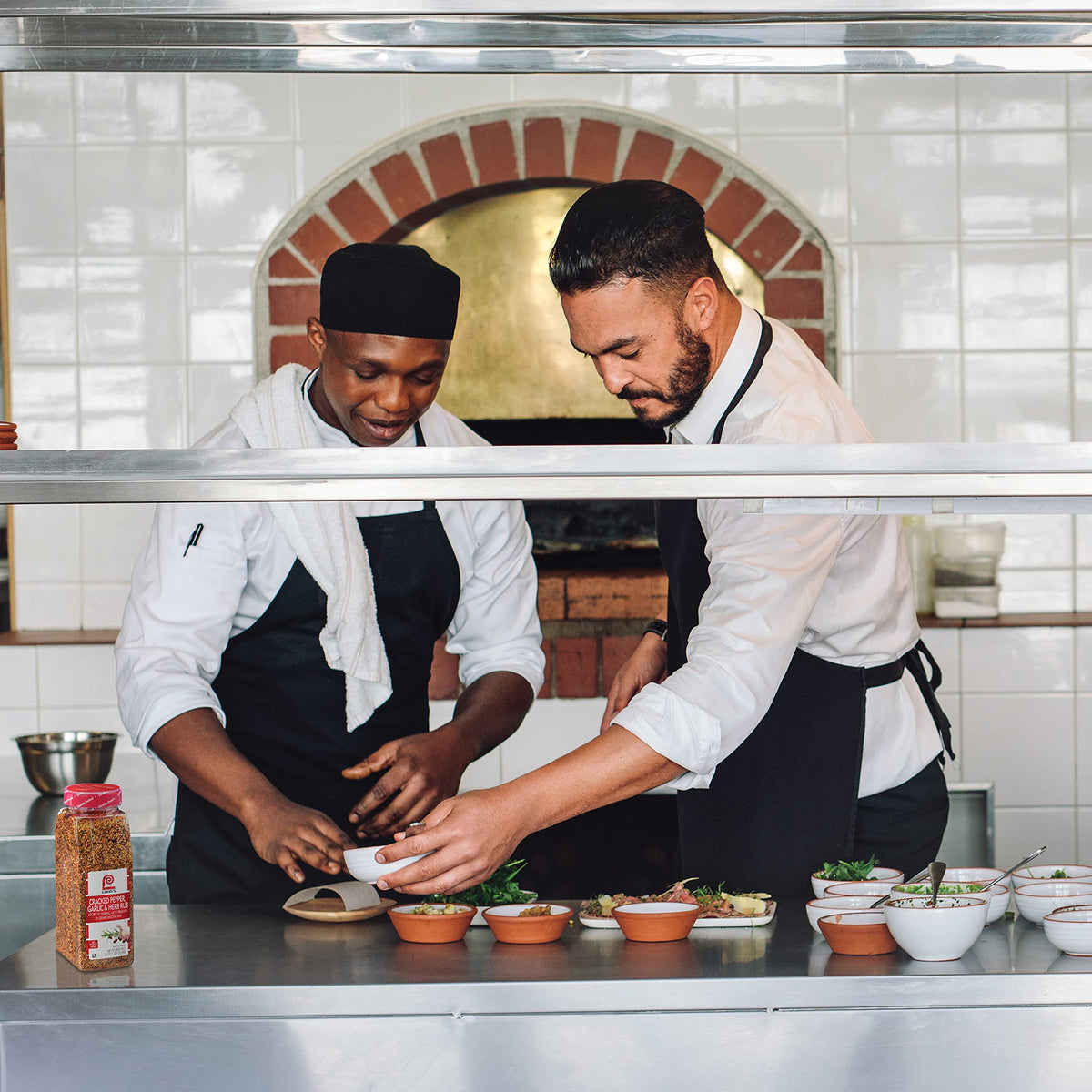 Kosher Lawry's rub contains no MSG or artificial ingredients