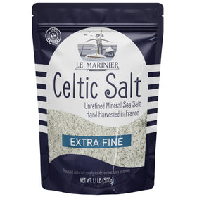 LE MARINIER Celtic Salt bottle closeup shows extra-fine crystals ideal for light seasoning