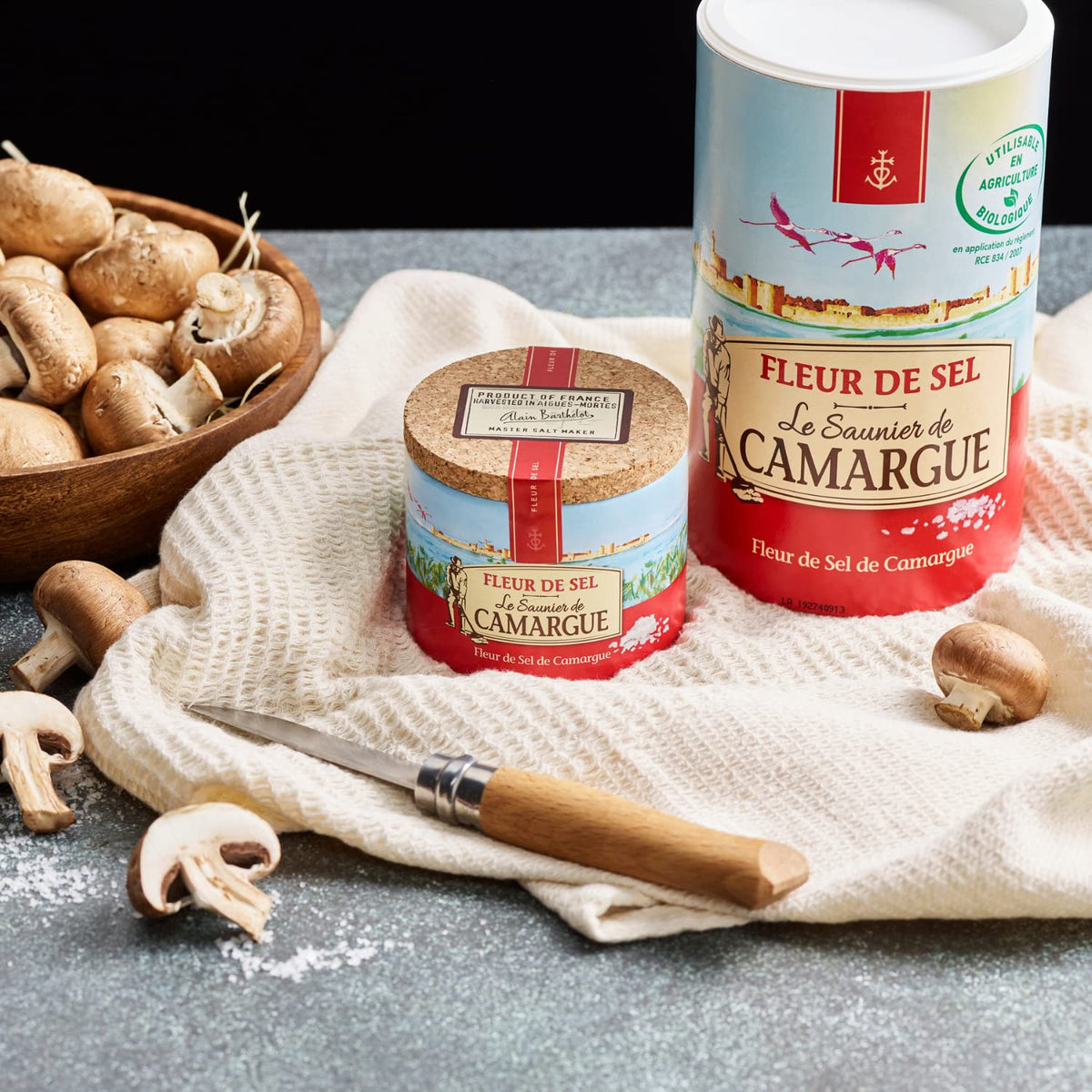 Le Saunier De Camargue Fleur De Sel grain detail emphasizing natural sea harvest flavor enhancer.