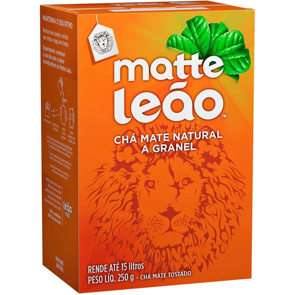 Leão Leo toasted mate tea brewed in a cup, with rich aroma and smooth flavor.