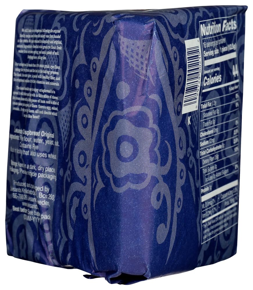 Leksands Original Triangle Crispbread rye texture close-up, highlighting wholesome grain flavor.