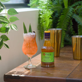 Costa Rica golden pineapple fruit used in Liber & Co syrup