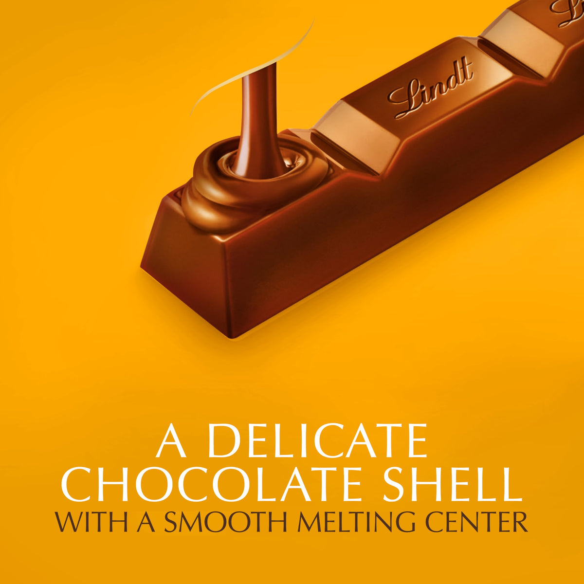 Lindt Lindor Caramel Bar center close-up with creamy caramel.