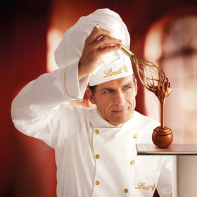 Lindt Lindor Hazelnut 200g serving idea, ideal with coffee or dessert.