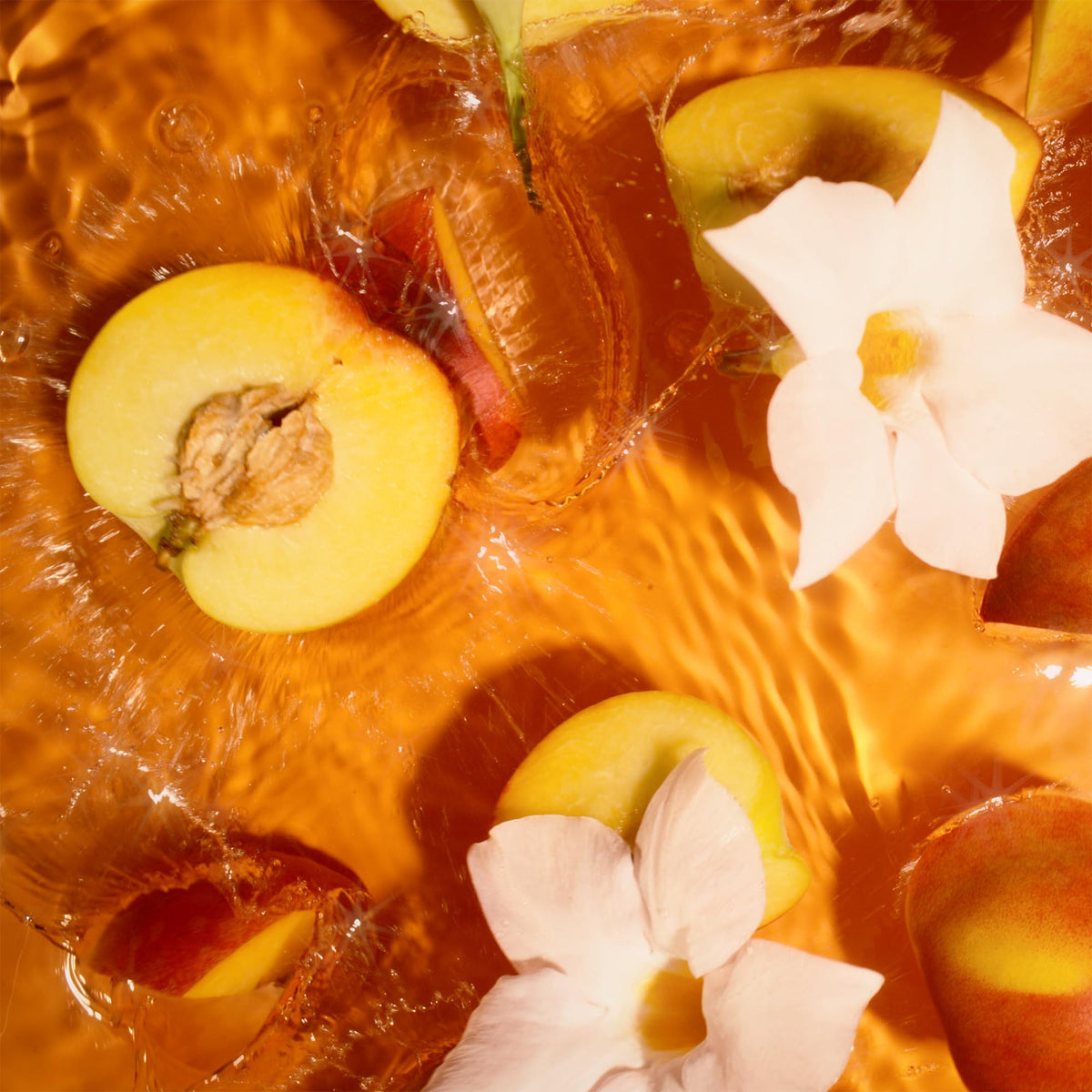 Individually wrapped Lipton tea bags emphasize freshness and convenient on-the-go brewing.