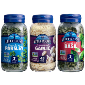 Litehouse Freeze-Dried Garlic close-up with spoon, bold aroma ready to boost dishes.