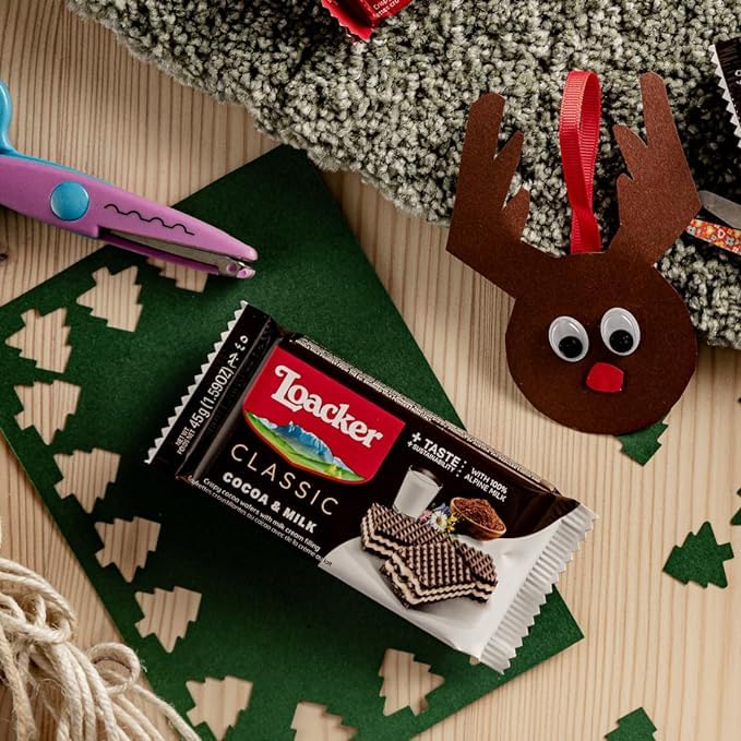 Loacker Classic Cocoa & Milk coffee pairing pairs well with your morning cup.