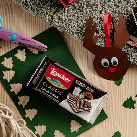 Loacker Classic Cocoa & Milk coffee pairing pairs well with your morning cup.