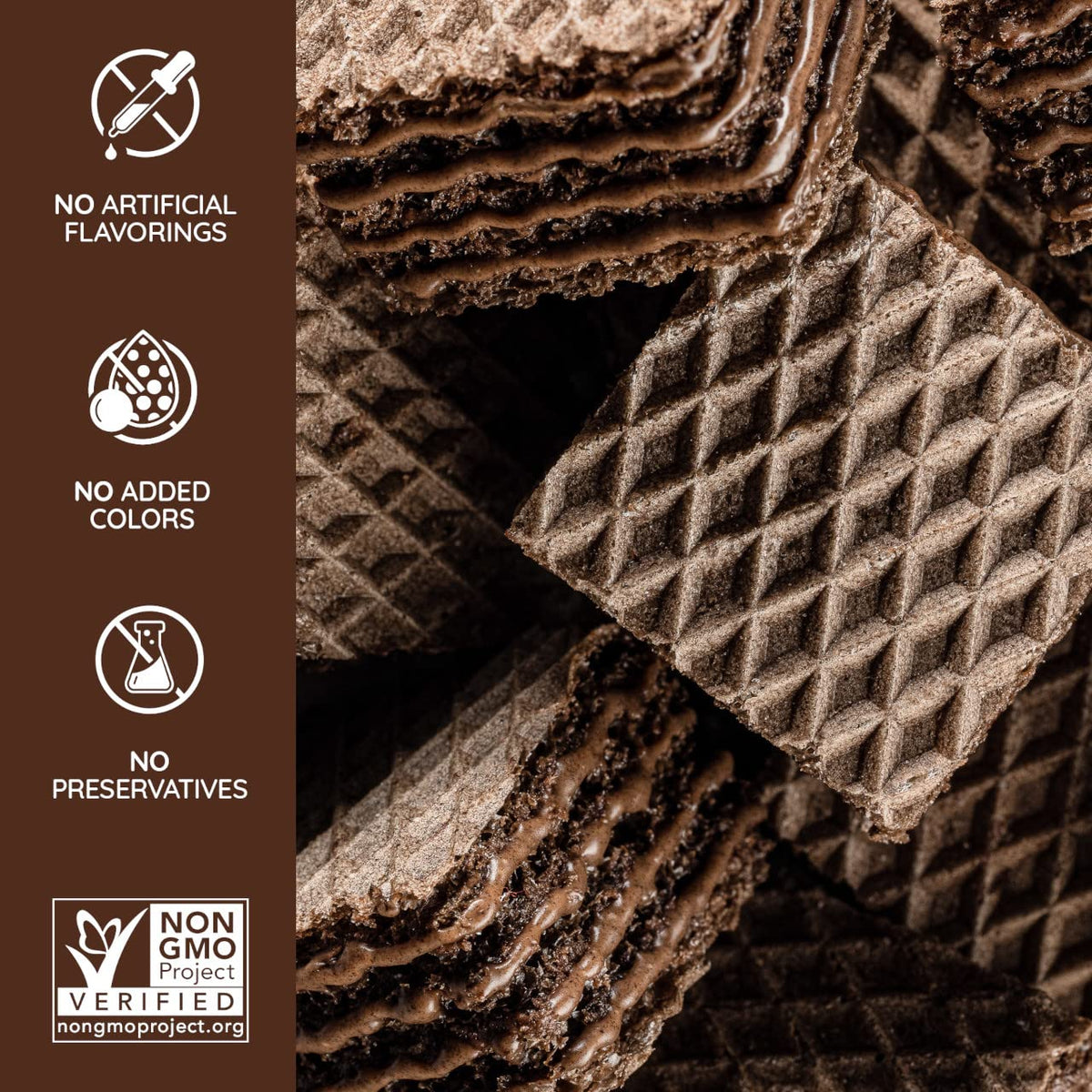 Loacker Quadratini Double Choc cream layer detail highlights cocoa richness