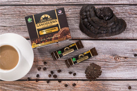 Close-up of Longreen Ganoderma Coffee label noting natural flavors and no artificial additives.