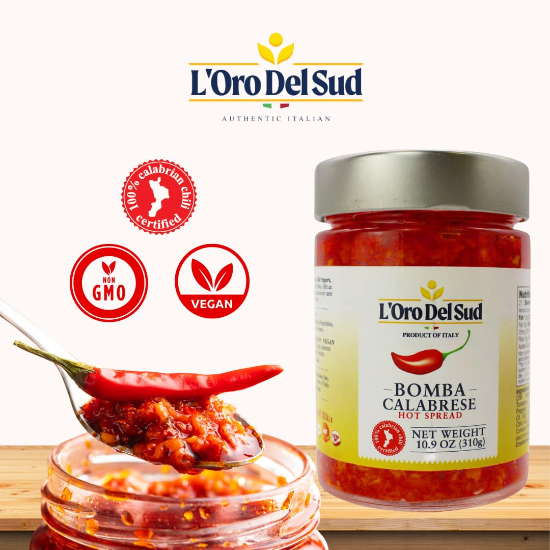 L'Oro Del Sud Bomba jar reveals sun-dried tomatoes and vegetables.