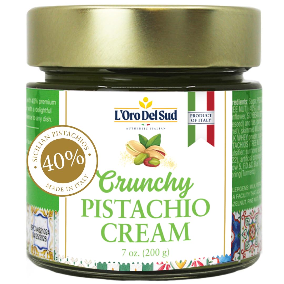 L'Oro Del Sud crunchy pistachio cream jar with visible nut pieces.