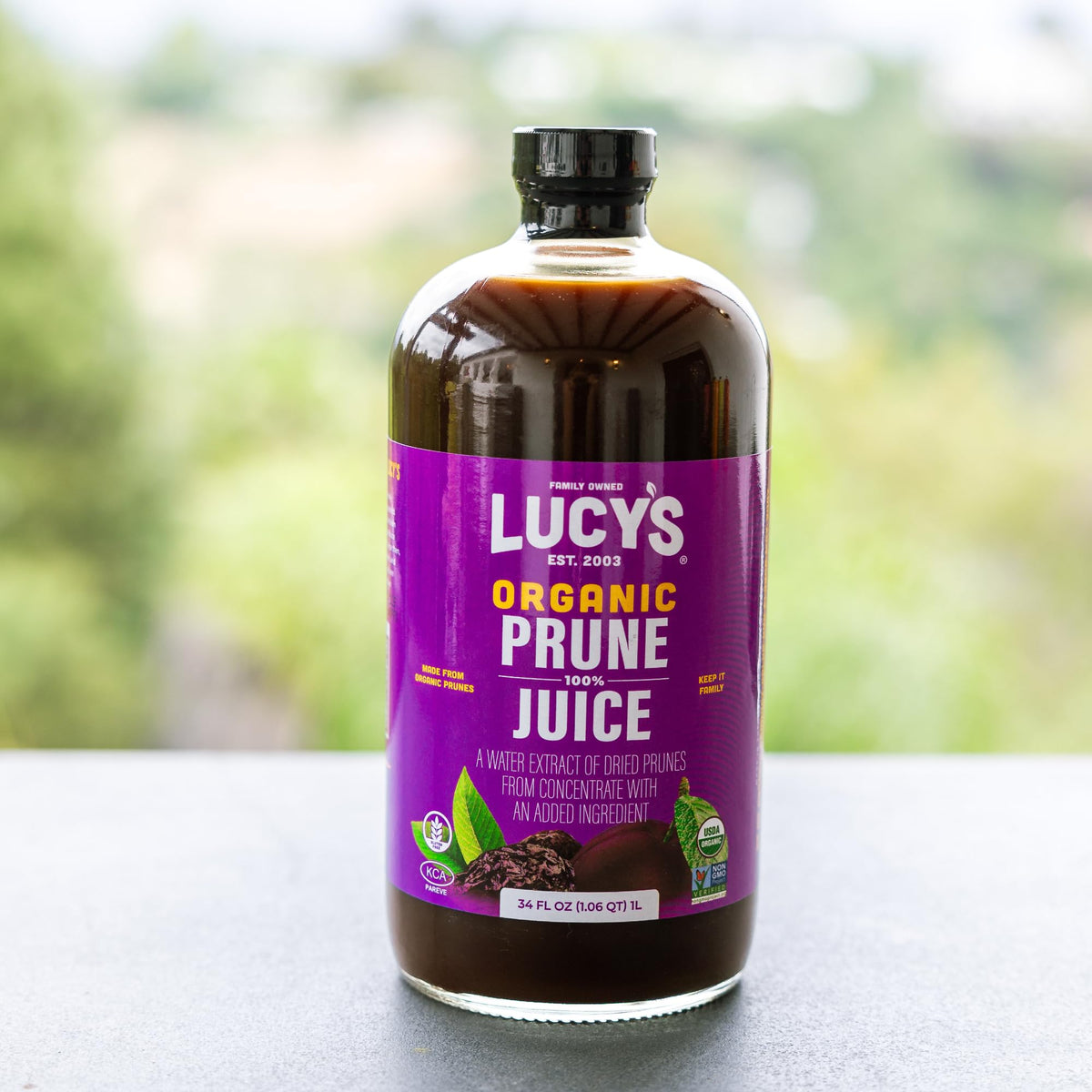 Lucy’s glass bottle highlights purity, preventing additives from leaching into juice.