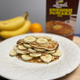 Lunds Swedish Pancake Mix premium ingredients highlight quality.