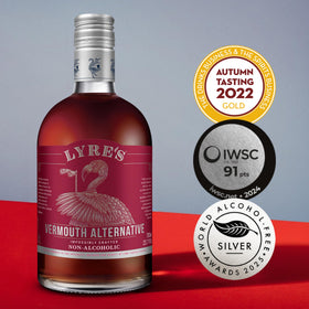 Lyre's Aperitif Rosso glass and pour showing rich color for non-alcoholic cocktails.