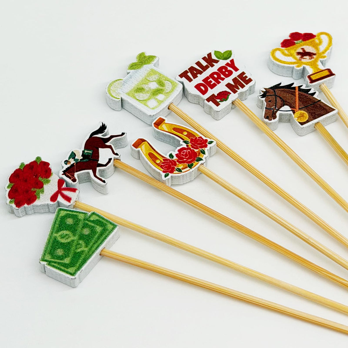 M1NTP1US cheese and meatball skewers add elegant hors d'oeuvres.