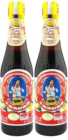 Maekrua Thai oyster sauce bottle front view for versatile seasoning and flavor