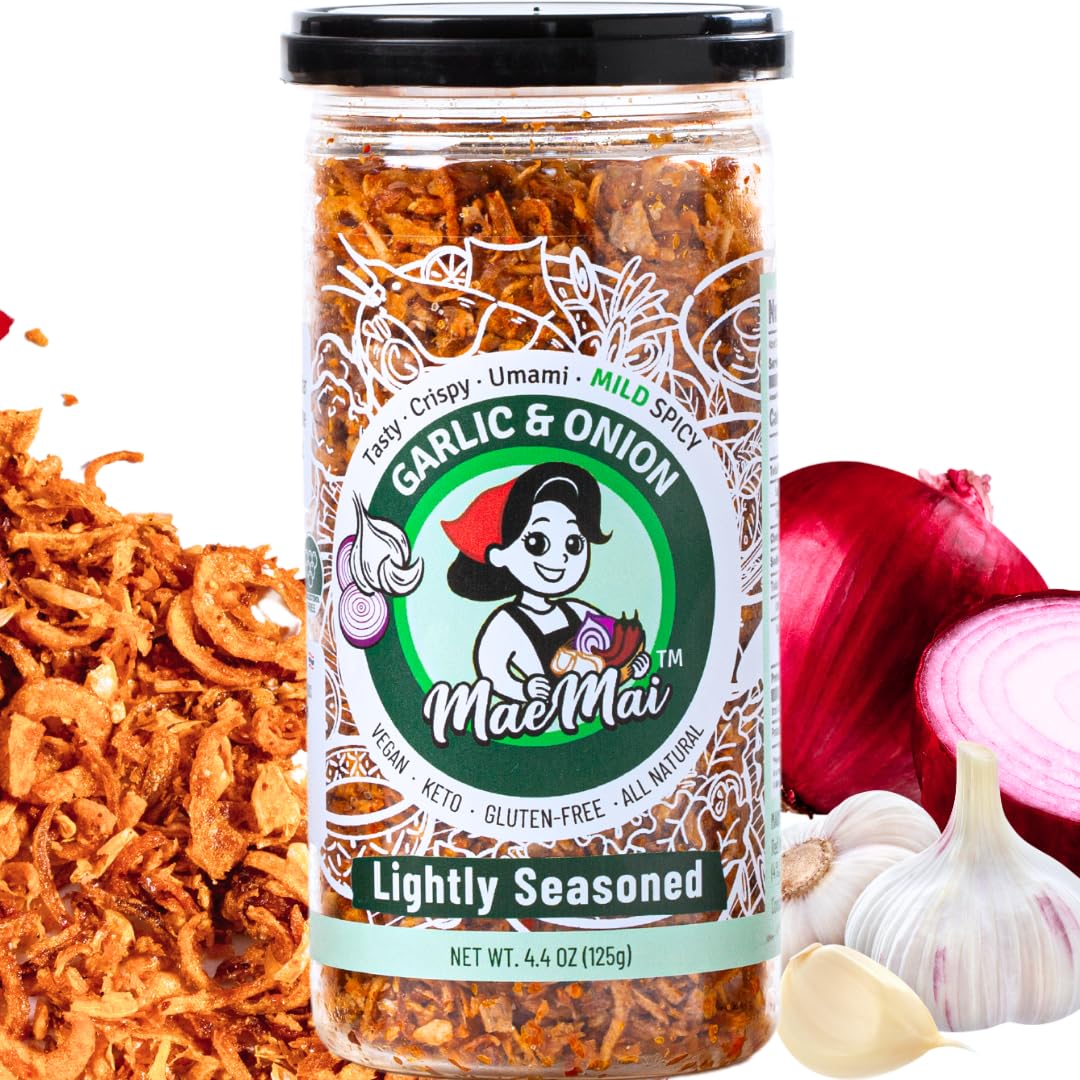 MaeMai Crispy Onion Garlic Flakes bottle front showing convenient seasoning for meals.
