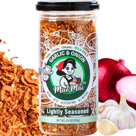 MaeMai Crispy Onion Garlic Flakes bottle front showing convenient seasoning for meals.
