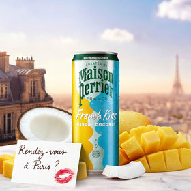 Maison Perrier French Kiss coconut bottle, tropical flavor with real fruit juice for a bright pause.